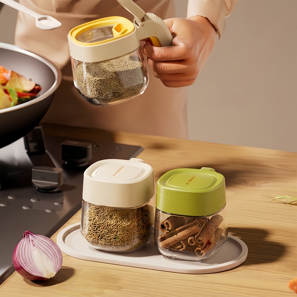 One-Hand Seasoning Jar